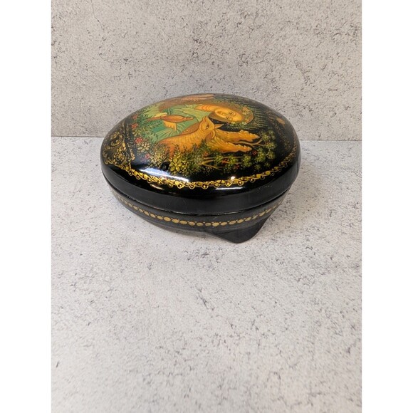 Signed Palekh Russian Lacquer Box – “Anastasia” Forest Maiden Scene Hand-Painted - Picture 5 of 8